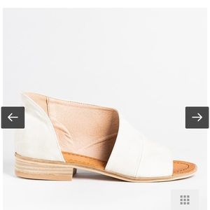 CCOCCI -The Drew Flat